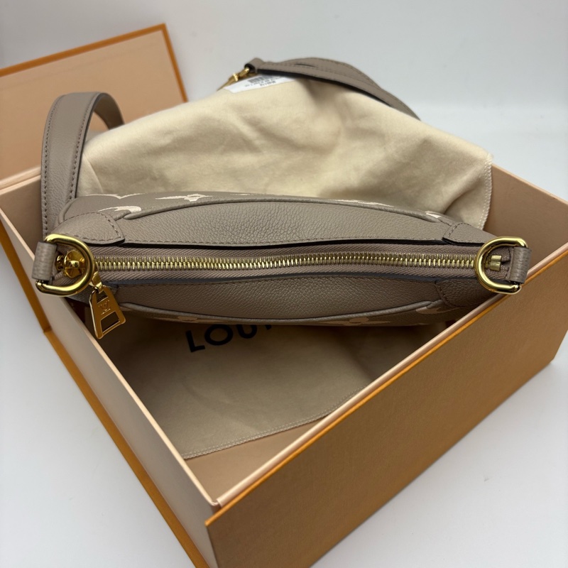 Louis Vuitton 路易威登 Bagatelle 大象灰牛角包 芯片款-4