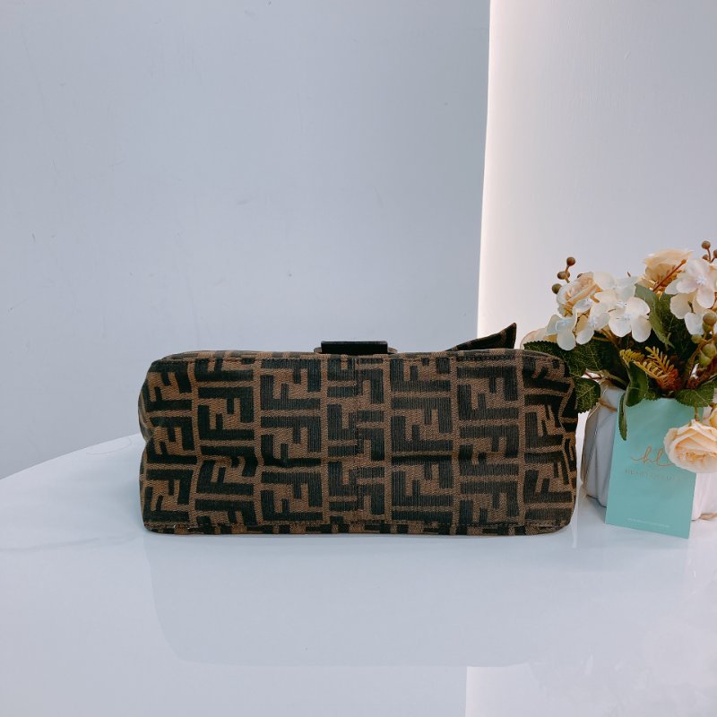 MS0641 Fendi 芬迪單肩包 帆布咖啡色銀扣 Zucca Mamma Baguette 30cm Canvas Brown x PHW-6