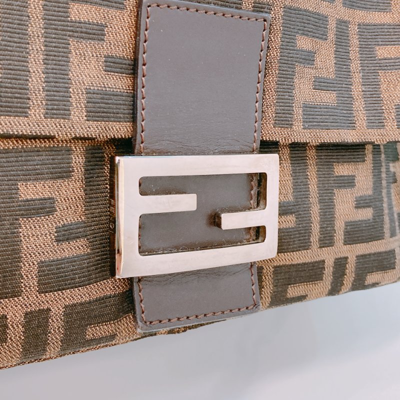 MS0641 Fendi 芬迪單肩包 帆布咖啡色銀扣 Zucca Mamma Baguette 30cm Canvas Brown x PHW-12