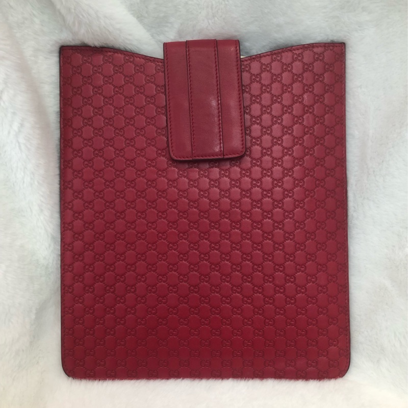 Gucci Microguccissima Red I Pad Case IA642-0