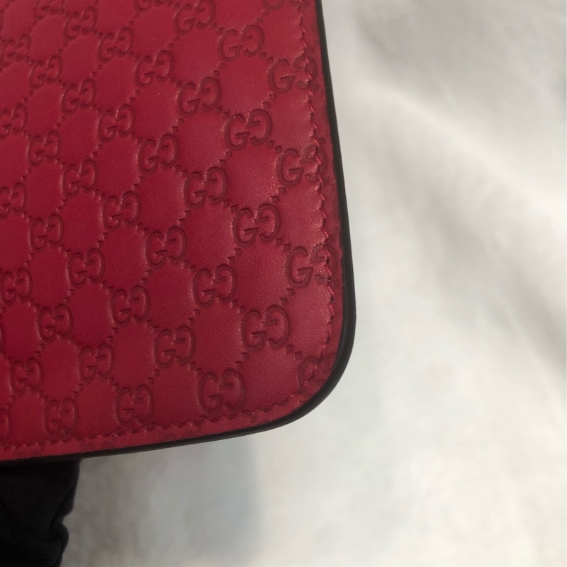 Gucci Microguccissima Red I Pad Case IA642-12