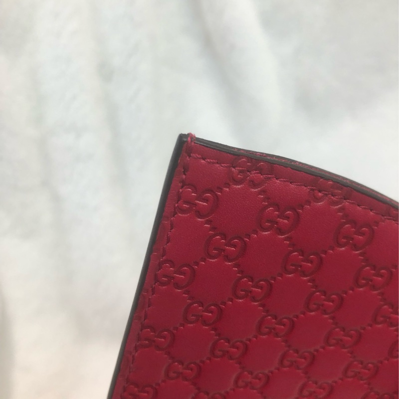 Gucci Microguccissima Red I Pad Case IA642-14