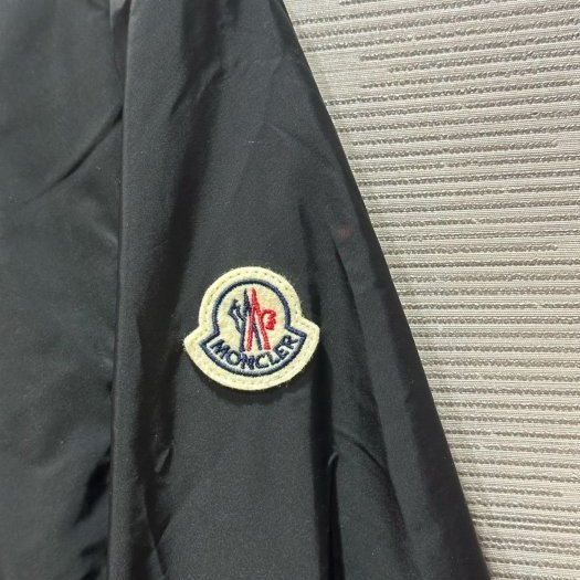 💎Han's house精品服飾💎moncler Reppe 風衣 外套 可水洗 現貨  M 原價34300-5