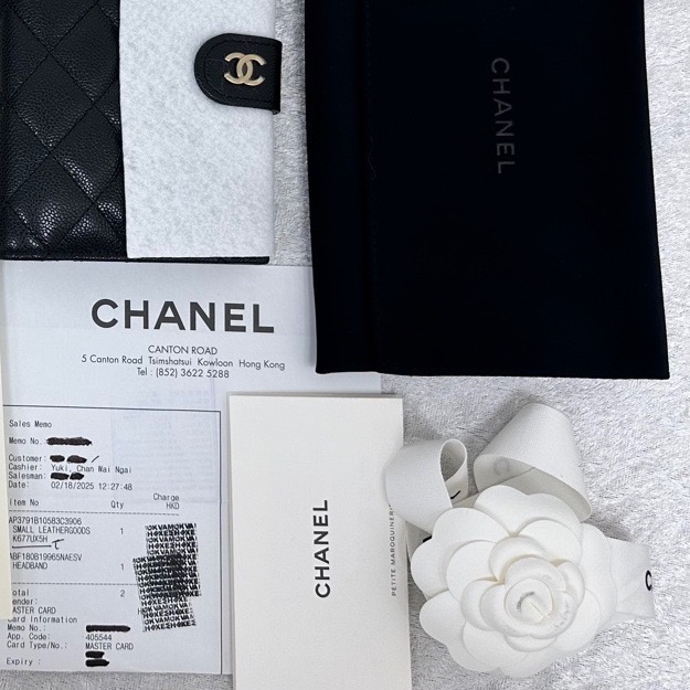 Chanel 黑金護照夾|經典荔枝紋小牛皮|全新全配|附購證影本去個資-7