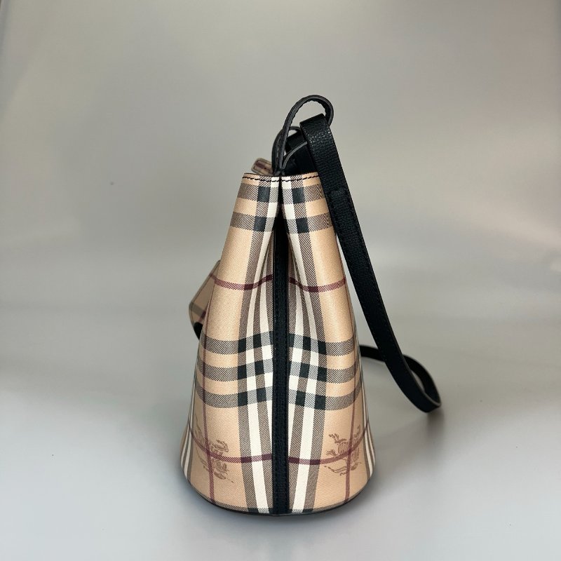 BURBERRY 格紋戰馬水桶-2