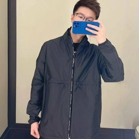 💎Han's house精品服飾💎MONCLER 風衣 外套 現貨0 原價30500