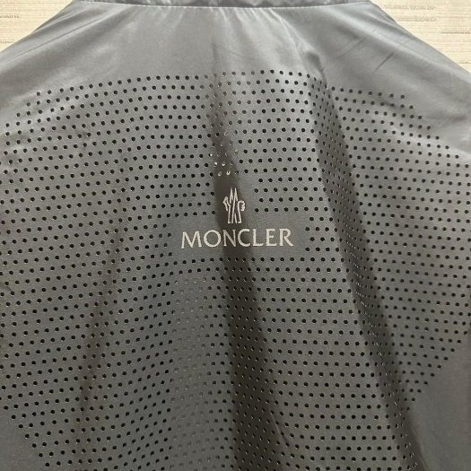 💎Han's house精品服飾💎MONCLER 風衣 外套 現貨0 原價30500-2