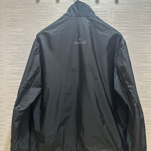 💎Han's house精品服飾💎MONCLER 風衣 外套 現貨0 原價30500-3