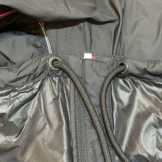 💎Han's house精品服飾💎moncler 聯名 1952 Octavo 防水 風衣 連帽 可藏 中長版 外套 現貨4-2
