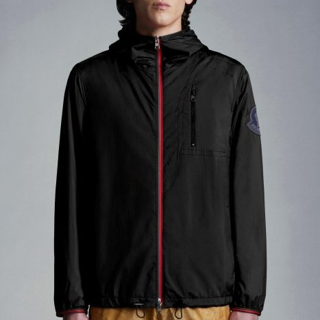 💎Han's house精品服飾💎moncler 聯名 1952 Octavo 防水 風衣 連帽 可藏 中長版 外套 現貨4-7