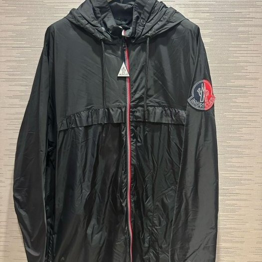 💎Han's house精品服飾💎moncler 聯名 1952 Octavo 防水 風衣 連帽 可藏 中長版 外套 現貨4-9