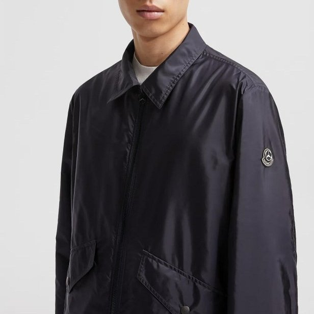 💎Han's house精品服飾💎moncler 聯名 Mercedes-Benz 賓士 尼龍 防水 風衣 現貨 S  原價41500-5