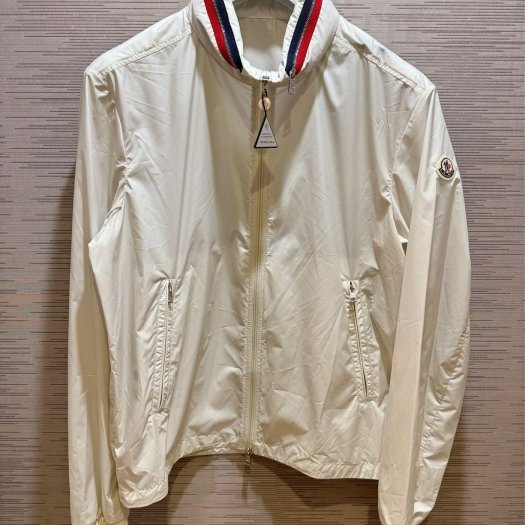 💎Han's house精品服飾💎moncler FARLAK 連帽 可藏 風衣 外套 現貨 4-1