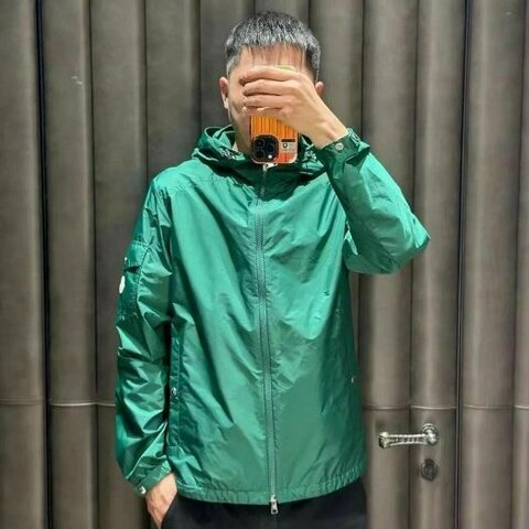 💎Han's house精品服飾💎moncler Etiache 防水 風衣 連帽 外套 現貨6 原價31800
