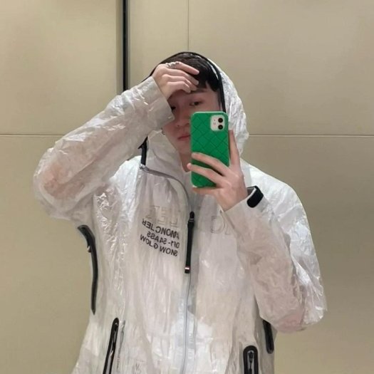 💎Han's house精品服飾💎moncler 滑雪系列 高機能 抗拉力 抗撕裂性 重量極輕 尼龍 風衣 連帽 外套 現貨 4 原價73300 可手水洗-2
