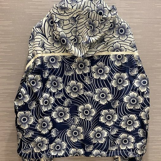 💎Han's house精品服飾💎moncler Keragan 花卉 尼龍 風衣 連帽 外套 現貨2 原價36100-5
