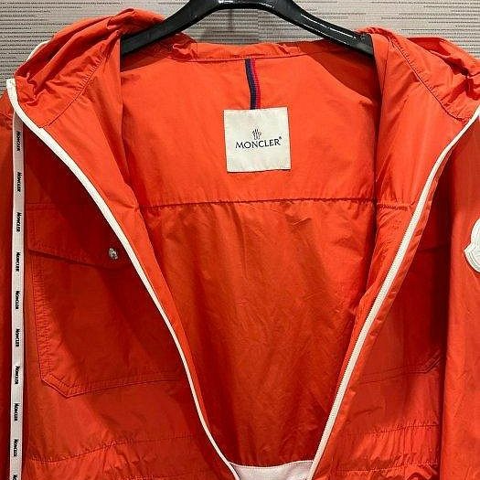 💎Han's house精品服飾💎moncler Carion 防水 尼龍 風衣 連帽 外套 現貨4-4