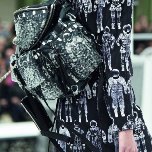 東區正精品㊣ CHANEL 香奈兒限量款太空人系列後背包RZ0670-1