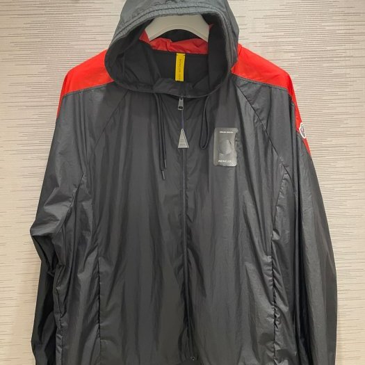 💎Han's house精品服飾💎Moncler 聯名 風衣 連帽 外套 寬版 現貨 2 原價27000-0