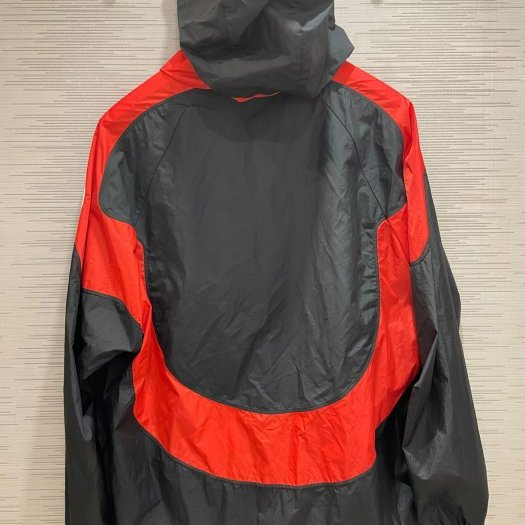 💎Han's house精品服飾💎Moncler 聯名 風衣 連帽 外套 寬版 現貨 2 原價27000-2