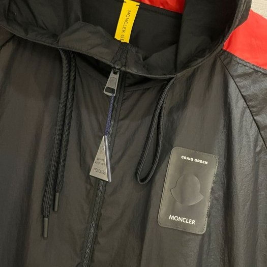 💎Han's house精品服飾💎Moncler 聯名 風衣 連帽 外套 寬版 現貨 2 原價27000-3