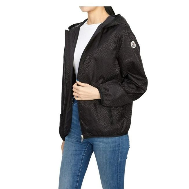 💎Han's house精品服飾💎moncler 滿版 尼龍 防水 風衣 外套 有內裡 現貨 青年款-6