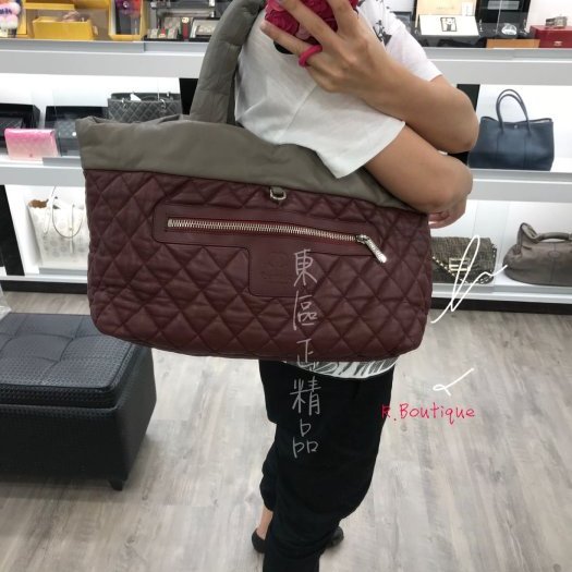 東區正精品㊣ CHANEL COCO COCOON 香奈兒全皮大象灰+酒紅色空氣包 RZ0102-2
