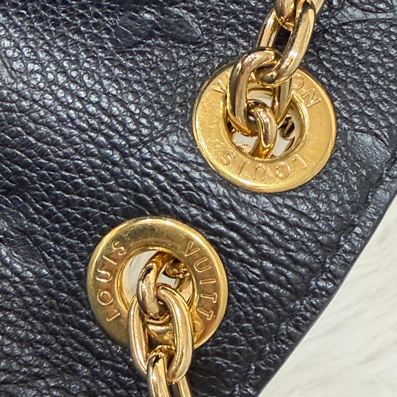 LV M44550 黑皮 壓紋 金釦 Vavin BB 肩背包 斜背包-24