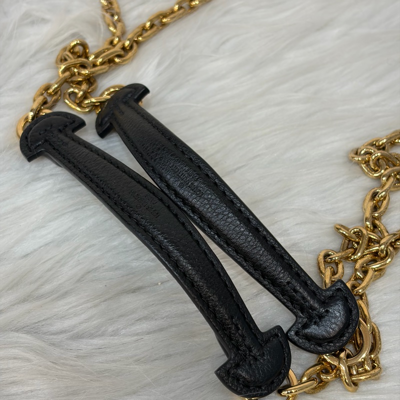 LV M44550 黑皮 壓紋 金釦 Vavin BB 肩背包 斜背包-40