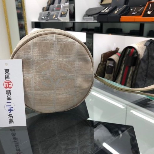 東區正精品㊣ CHANEL Travel line 香奈兒 奶茶色 緹花布 圓形零錢包 萬用包 RZ0132-1