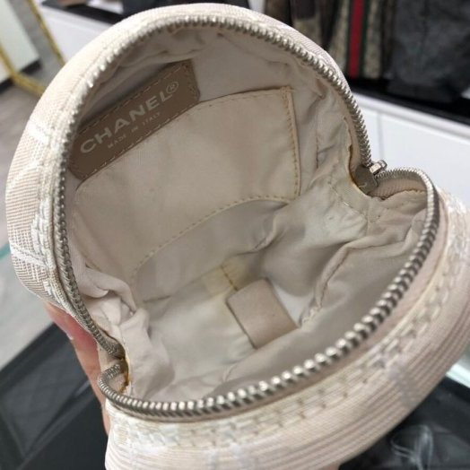 東區正精品㊣ CHANEL Travel line 香奈兒 奶茶色 緹花布 圓形零錢包 萬用包 RZ0132-2