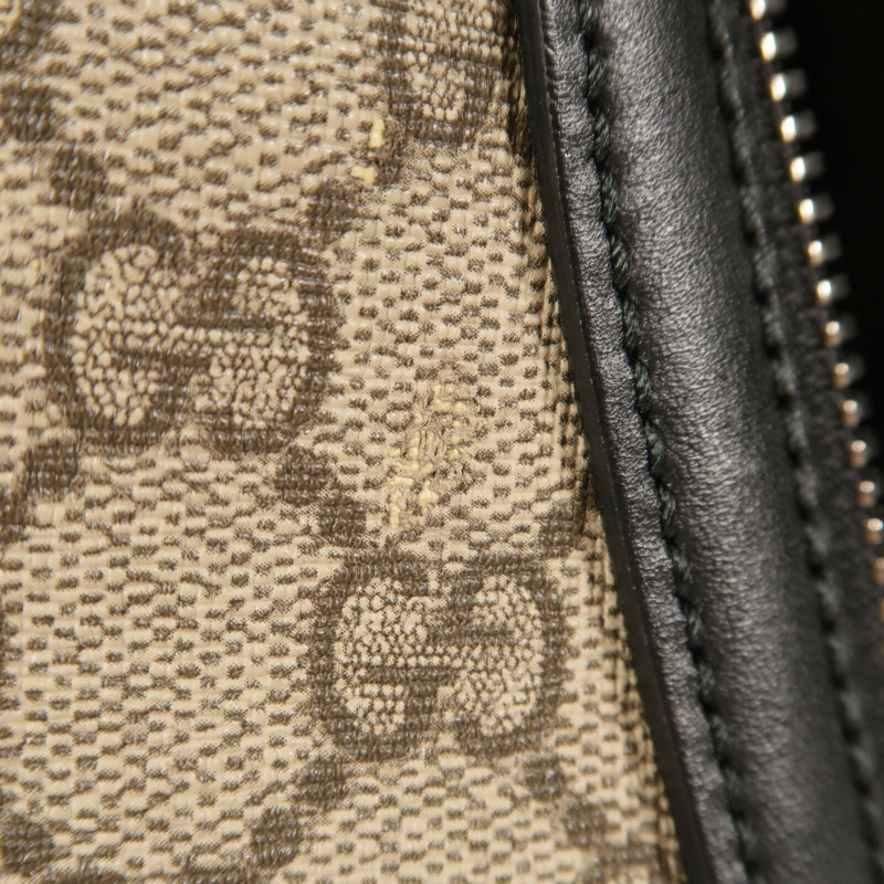 GUCCI 塗層帆布GG Supreme Backpack背包-15