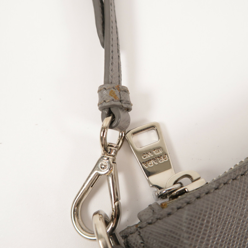 PRADA 牛皮皮革Pouch肩背袋-7