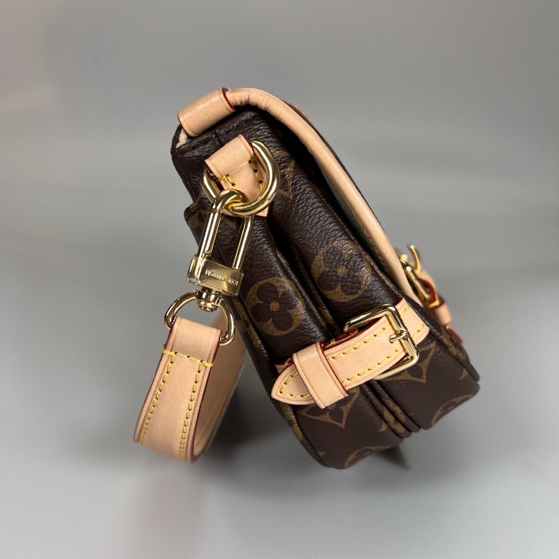 LV M46740/晶片款 老花雙子星Saumur BB肩背包-3