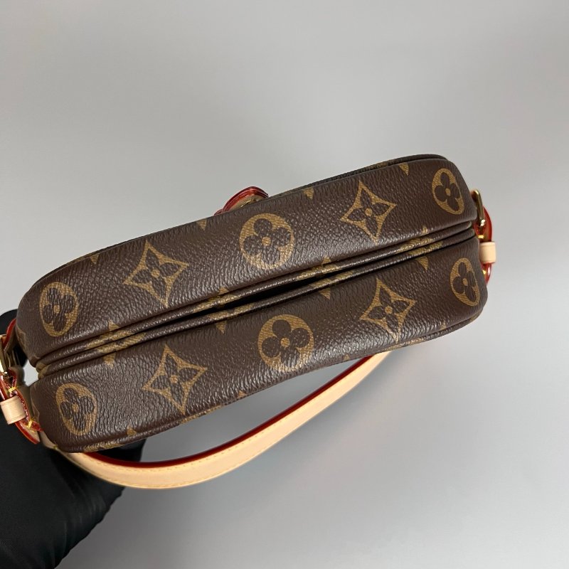 LV M46740/晶片款 老花雙子星Saumur BB肩背包-4