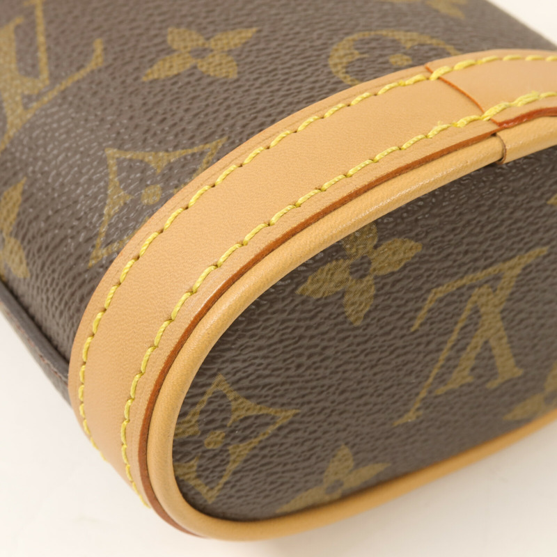 LOUIS VUITTON Monogram Fold Me Pouch肩背袋-11