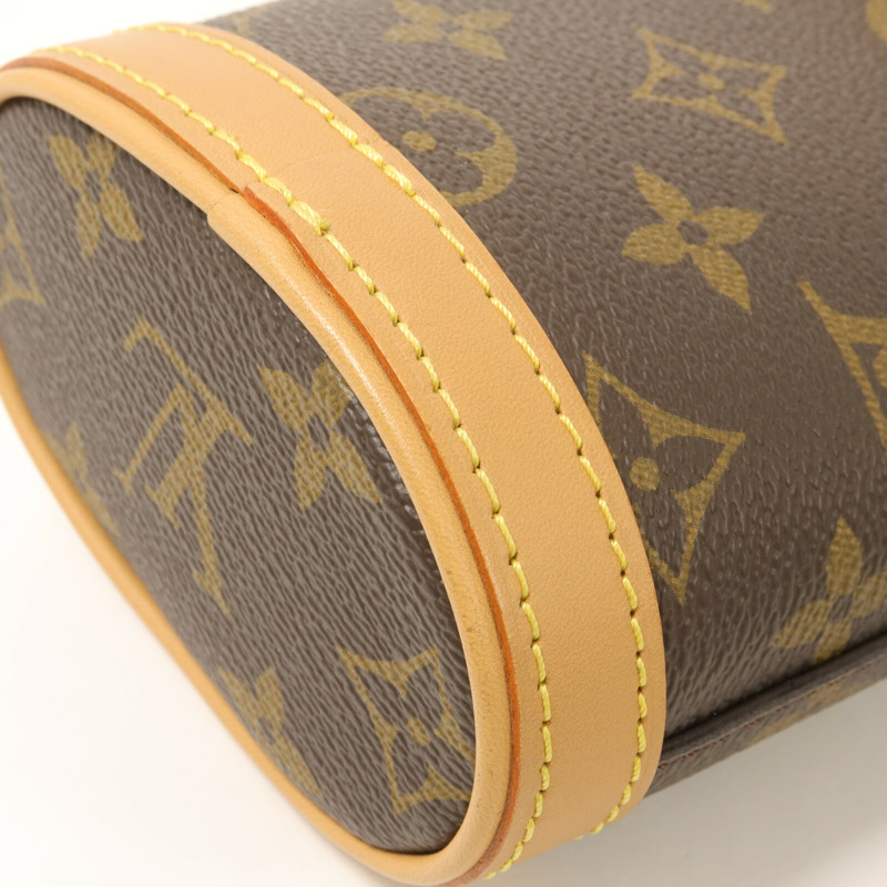LOUIS VUITTON Monogram Fold Me Pouch肩背袋-12