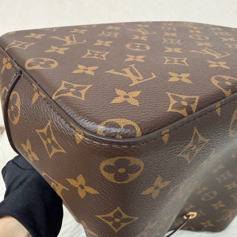 LV M44022 Neo noe 原花 老花 字紋 粉 紅 肩背包 水桶包 香檳包 束口包-7
