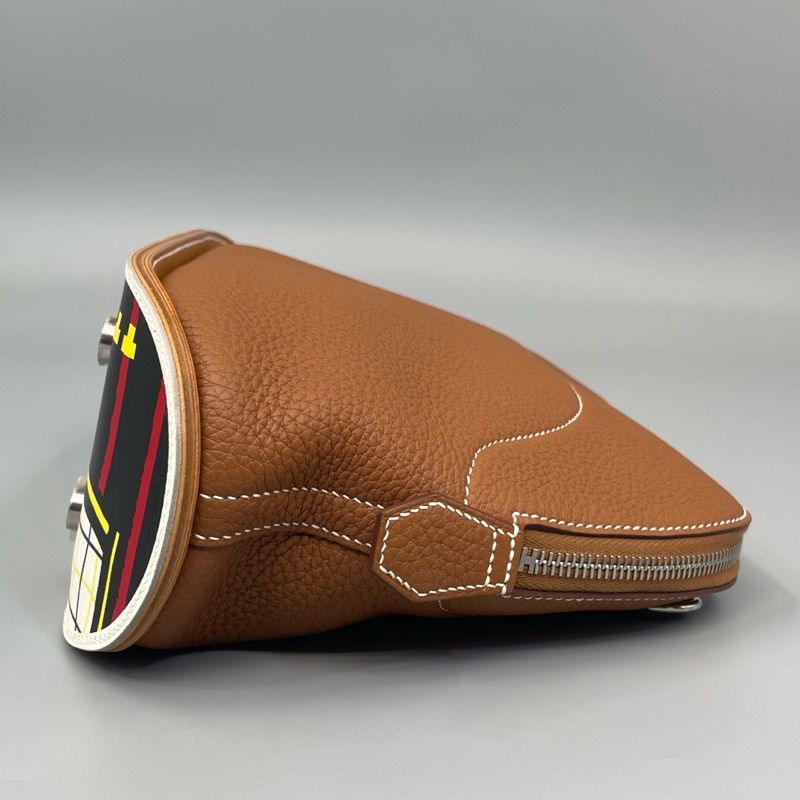 Hermes 愛馬仕 金棕Bolide 31限定款保齡球滑板包 U刻-4