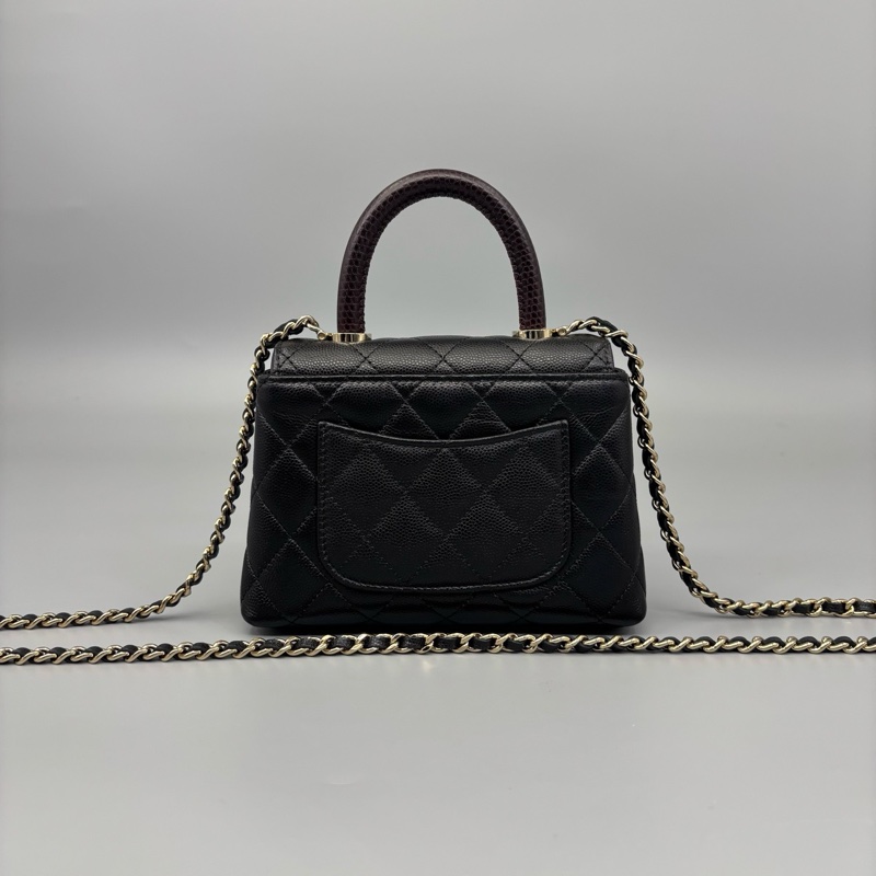 Chanel 香奈兒 黑金Coco Handle Nano鏈條斜挎包-1