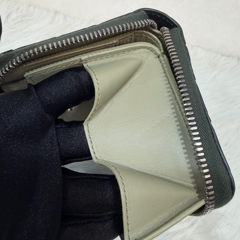 BOTTEGA VENETA BV 749726 橄欖綠色 小羊皮 編織 名片夾 零錢包 短夾 皮夾 零錢袋 信用卡包-45