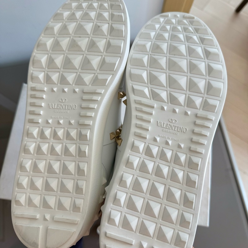 Valentino 👍🏻 100%Real正貨,95%New,size 43-3