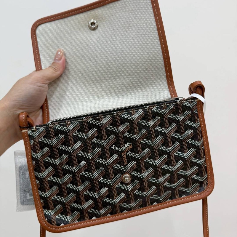 GOYARD Plumet Pocket 經典棕色 Wallet 信封包 斜背包 肩背包 側背包 手提包-11
