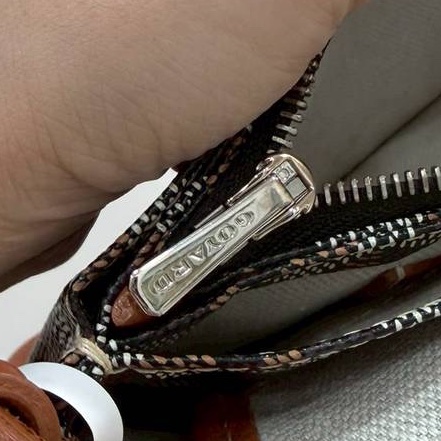 GOYARD Plumet Pocket 經典棕色 Wallet 信封包 斜背包 肩背包 側背包 手提包-20