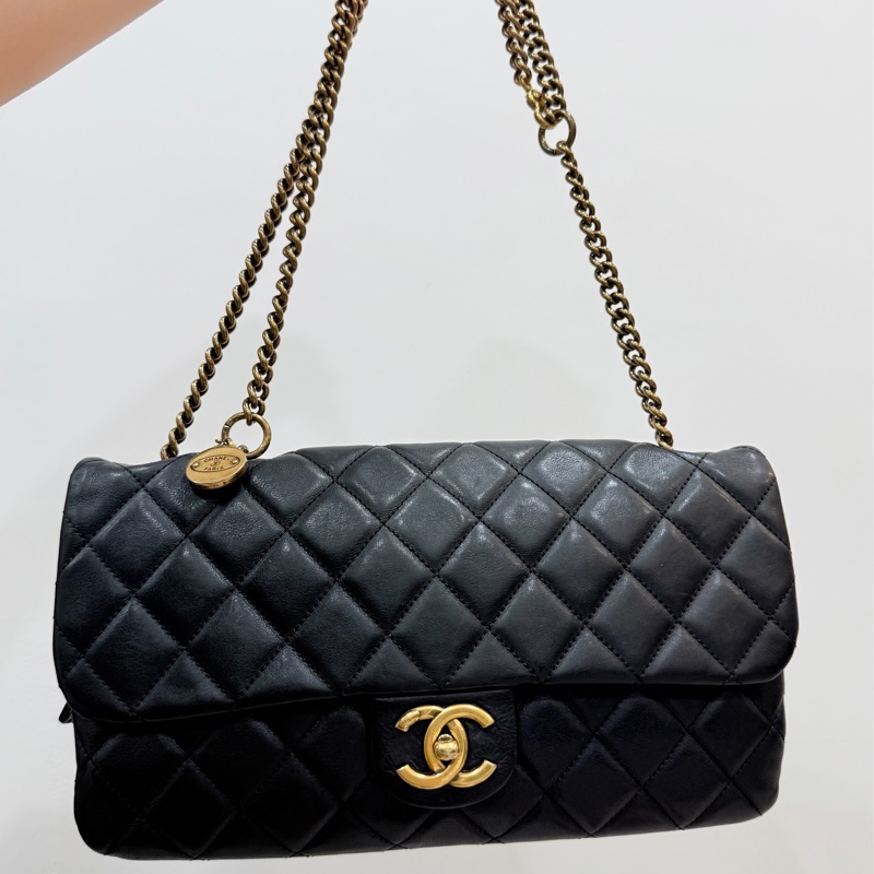 Chanel 香奈兒 秀款 黑金 CF 錢幣 金幣 鍊條包 斜背包 側背包 肩背包 手提包-5