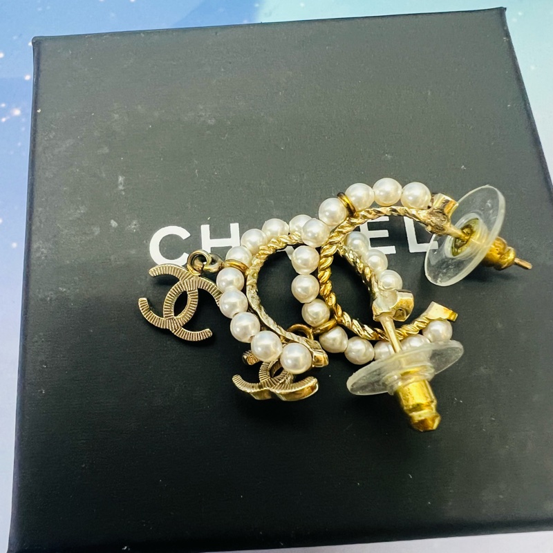 香奈兒珍珠雙c耳環-0