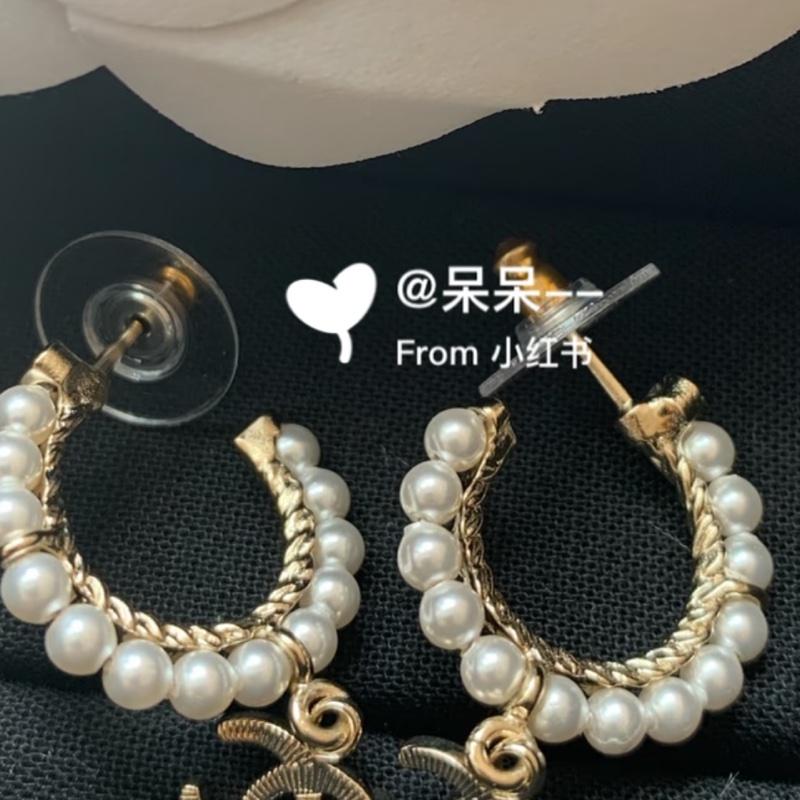 香奈兒珍珠雙c耳環-6