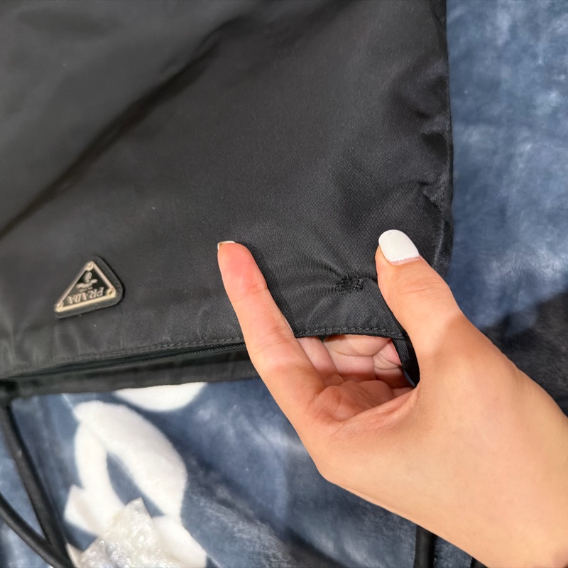 Prada Vintage 黑色中古包 降落傘托特包-20