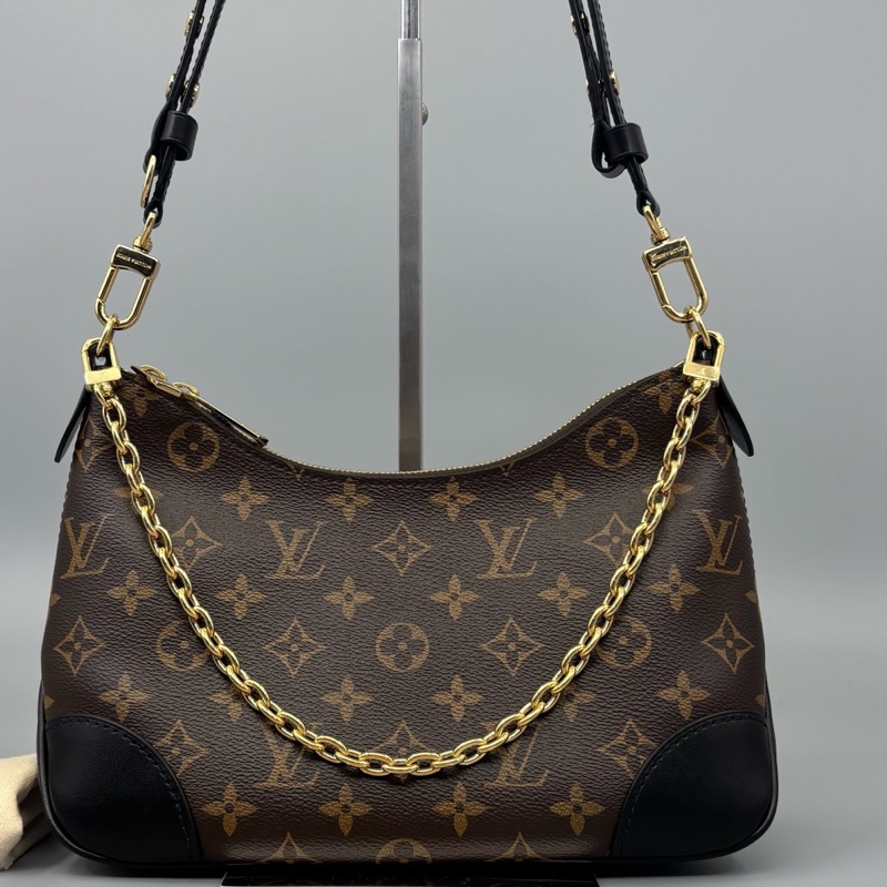 Louis Vuitton 路易威登 老花黑牛角斜挎包-0