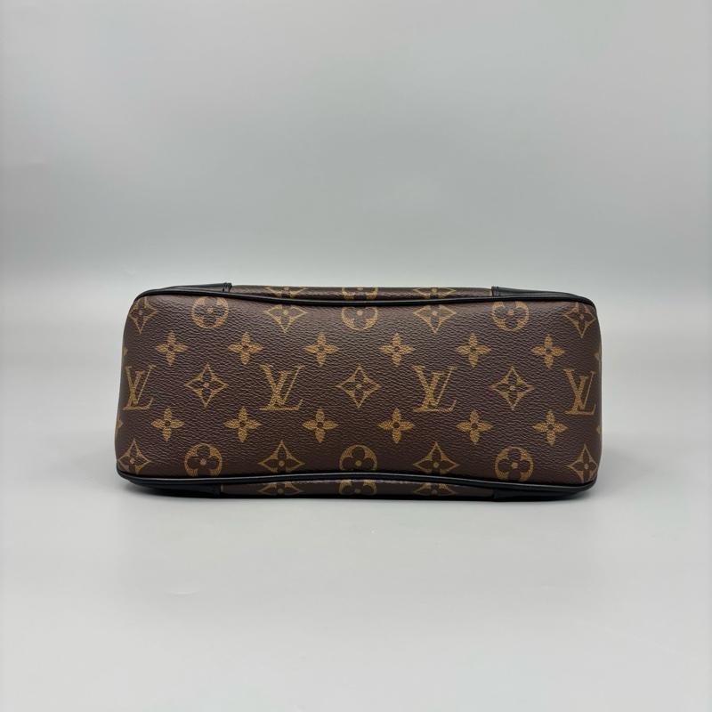 Louis Vuitton 路易威登 老花黑牛角斜挎包-8